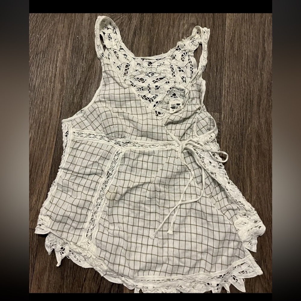 Free People White and Tan Lace Snap Front Vest or Top Size 4